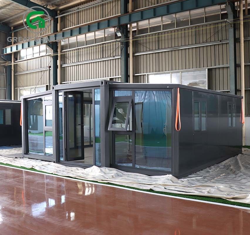 20FT Container ขยายขนาด โครงการบ้าน กรอบดํา แผ่นผนังดํา EPS ประตูแก้วกระชับ
